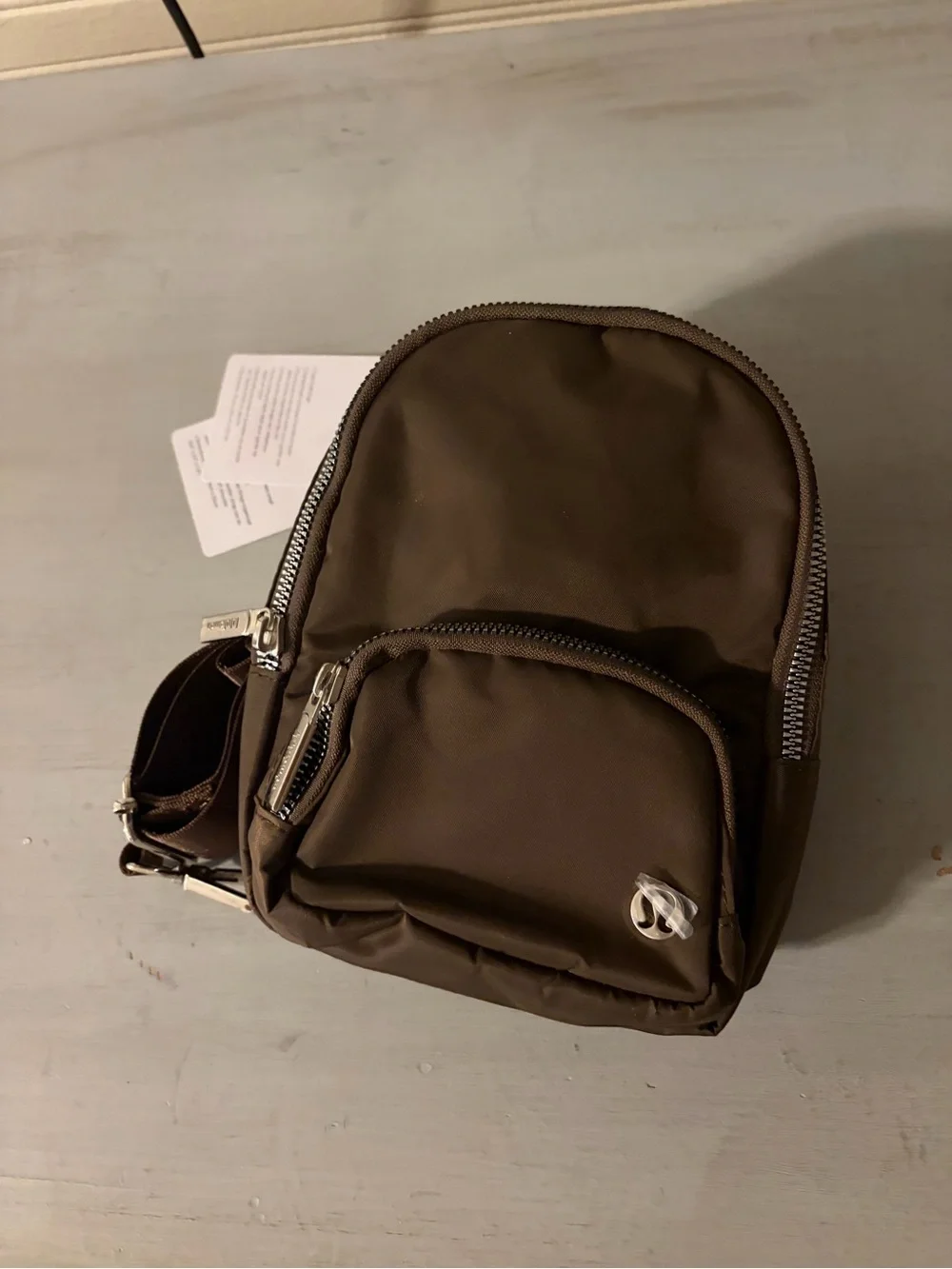 N/A compact brown